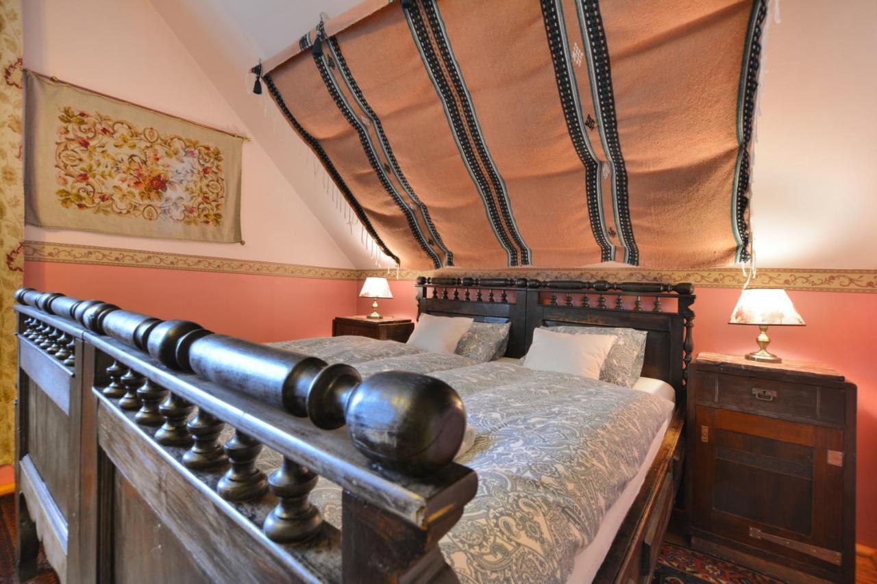 Reglowka Z Kominkiem Ogrod Altanka Villa *